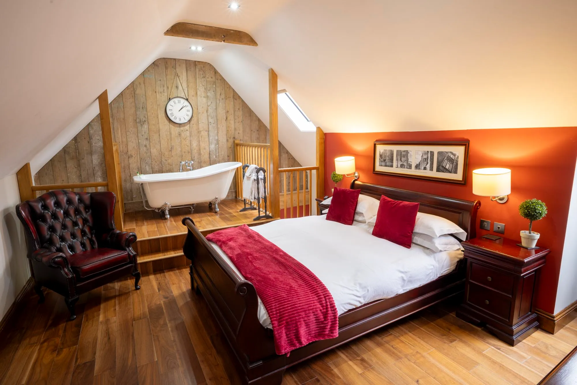 Cerne Room Header